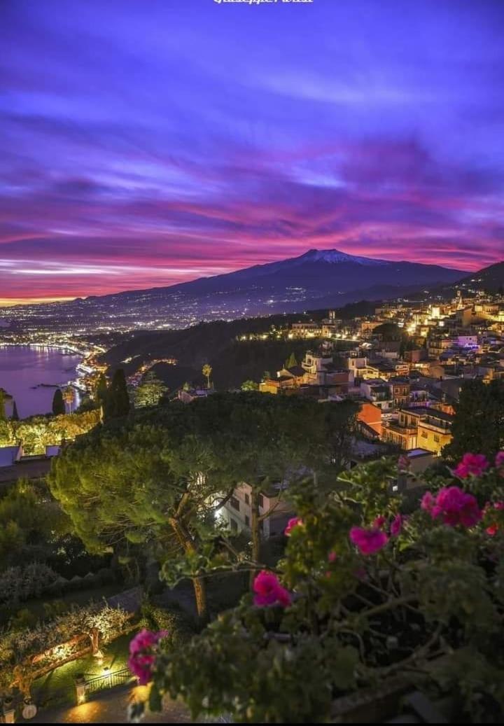 Casa Vacanze Piekny Dom Taormina Exteriör bild